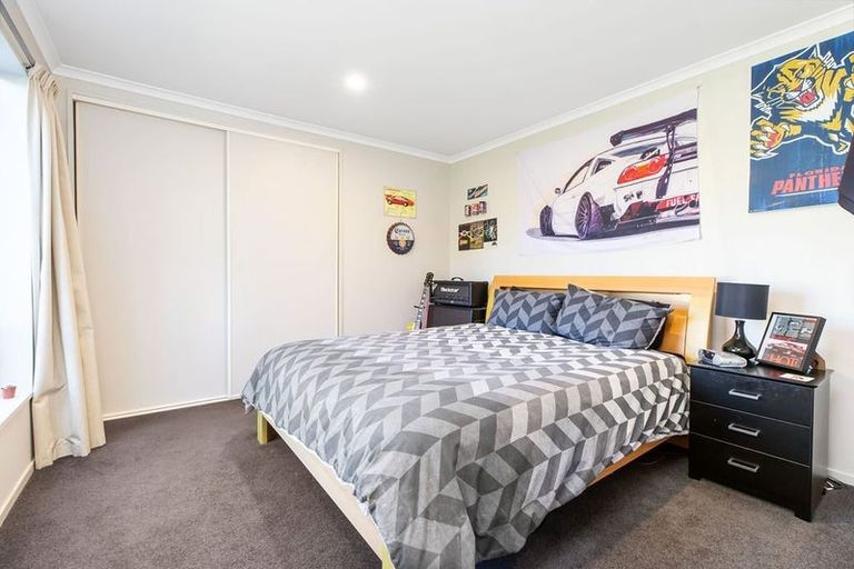 Photo of property in 2 Armour Place, Halswell, Christchurch, 8025