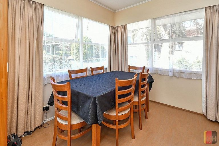 Photo of property in 20 Renwick Street, Papakura, 2110