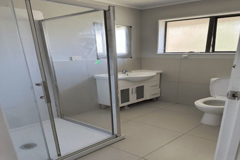 Photo of property in 4/45 Halver Road, Manurewa East, Auckland, 2102