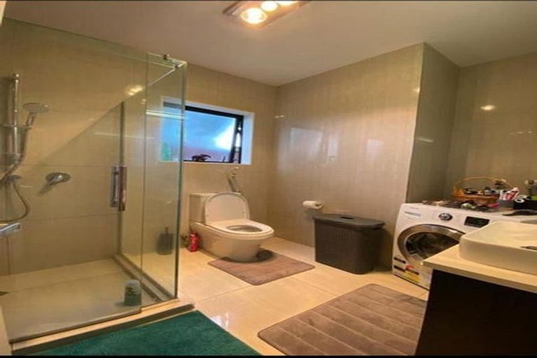 Photo of property in 15 Quattro Avenue, Flat Bush, Auckland, 2019