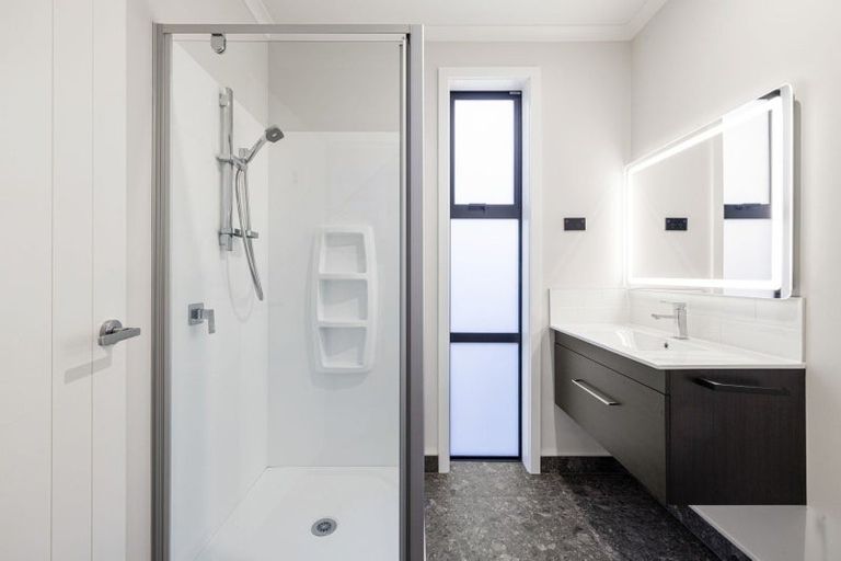 Photo of property in 27 Keerangi Place, Rototuna North, Hamilton, 3210