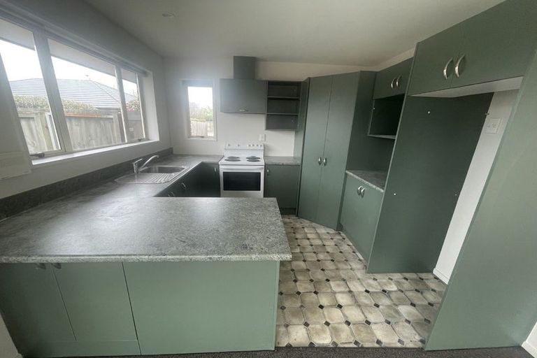 Photo of property in 10 Kydd Lane, Hornby, Christchurch, 8042