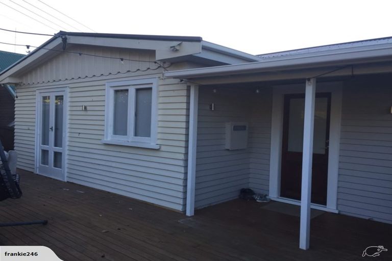 Photo of property in 7a Cedar Terrace, Stanmore Bay, Whangaparaoa, 0932