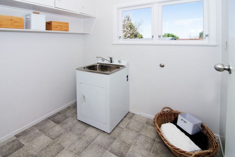 Photo of property in 33 Puriri Crescent, Lansdowne, Masterton, 5810