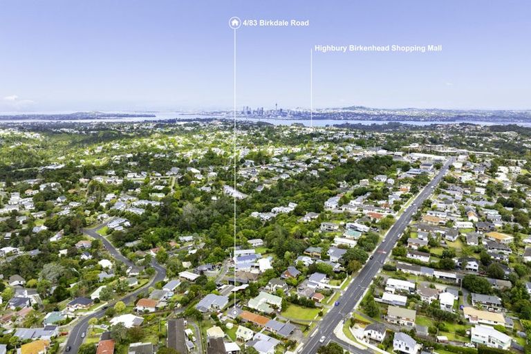 Photo of property in 4/83 Birkdale Road, Birkdale, Auckland, 0626