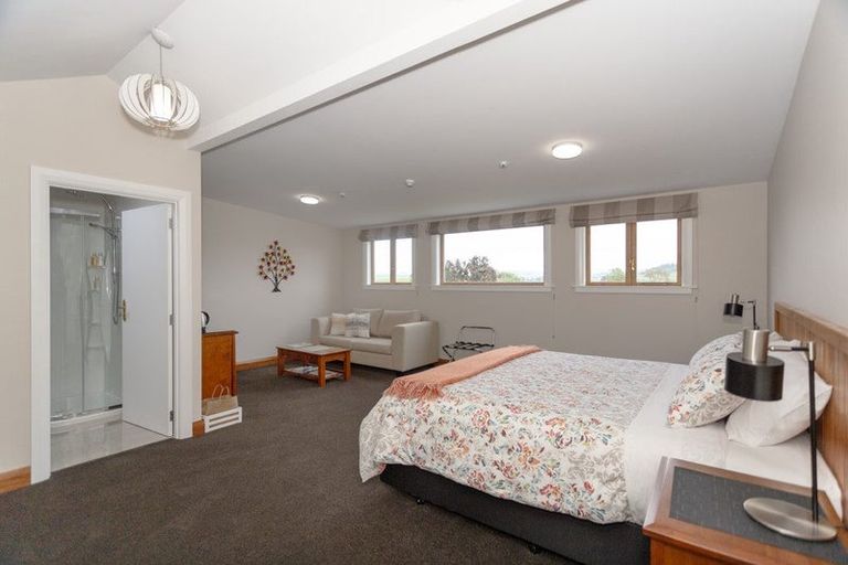 Photo of property in 33 Wellington Street, Enfield, Oamaru, 9491