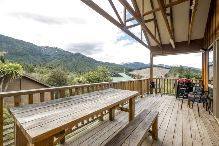 Photo of property in 24 Acheron Heights, Hanmer Springs, 7334