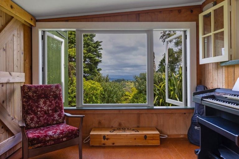 Photo of property in 1264 Paponga Road, Kohukohu, 0491