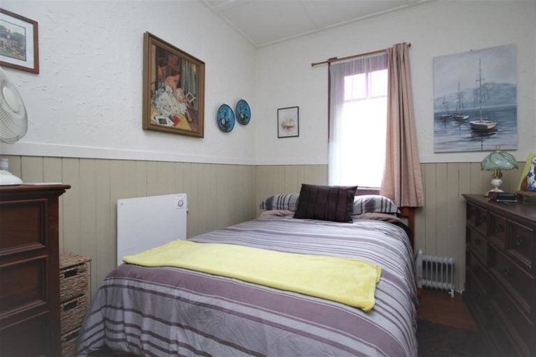 Photo of property in 2 Charles Street, Te Kamo, Whangarei, 0112