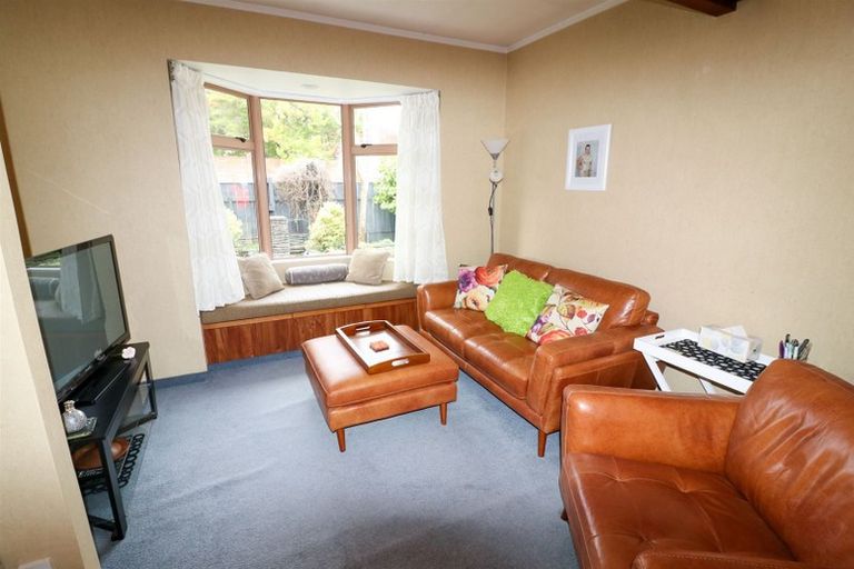 Photo of property in 35 Victoria Avenue, Dannevirke, 4930