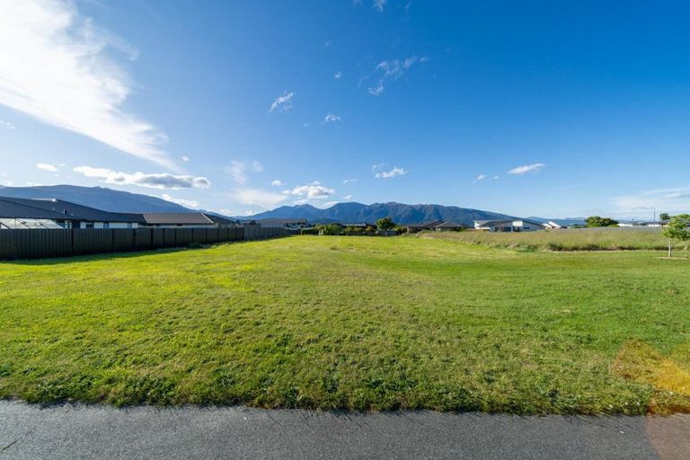 Photo of property in 8 Wet Jacket Place, Te Anau, 9600