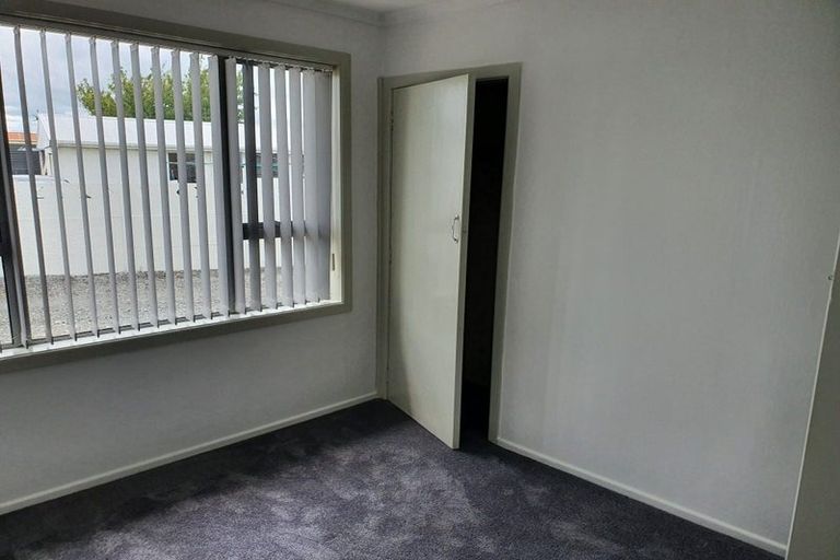 Photo of property in 28 Lothian Crescent, Strathern, Invercargill, 9812