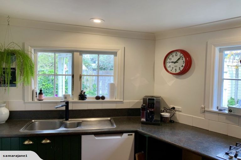 Photo of property in 79 Richmond Street, Petone, Lower Hutt, 5012