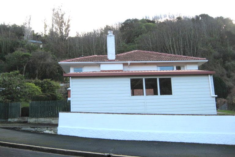 Photo of property in 1 Mcglashan Street, Glenleith, Dunedin, 9010