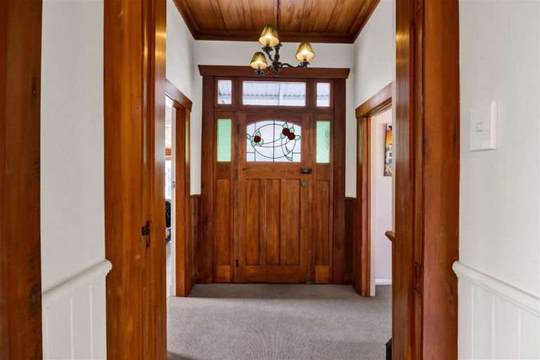 Photo of property in 1312 Devon Road, Brixton, Waitara, 4382