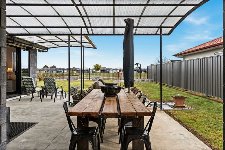 Photo of property in 11 Aparima Place, Awatoto, Napier, 4110