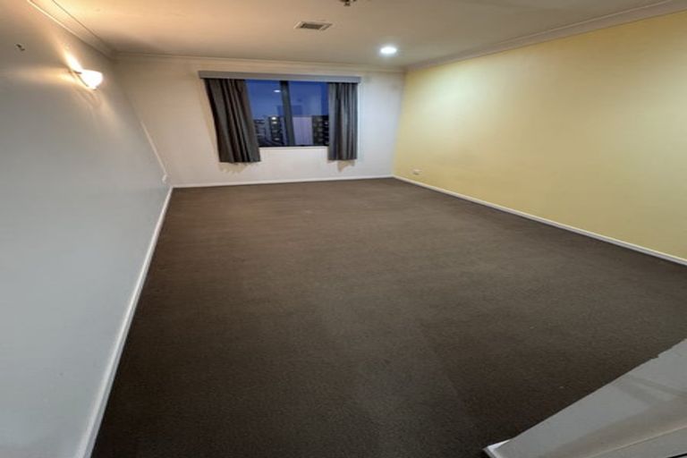 Photo of property in 4n/160 Symonds Street, Eden Terrace, Auckland, 1010