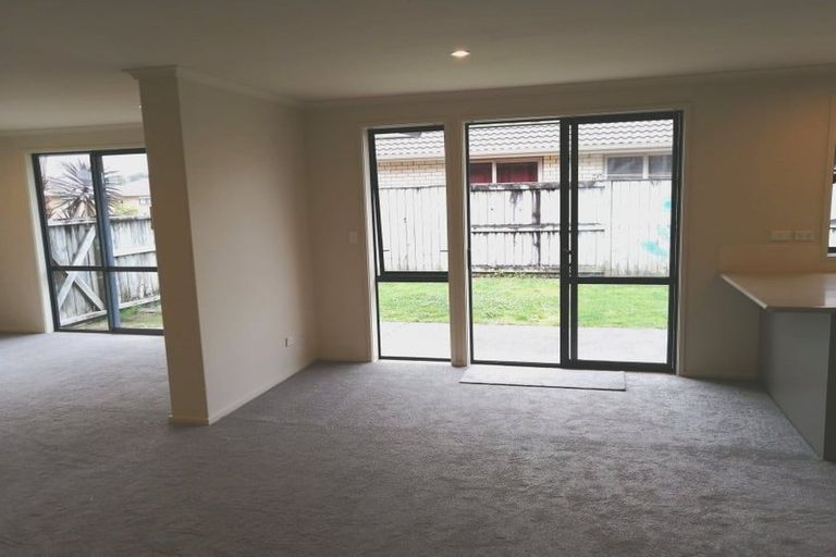 Photo of property in 16 Te Manatu Drive, Huntington, Hamilton, 3210