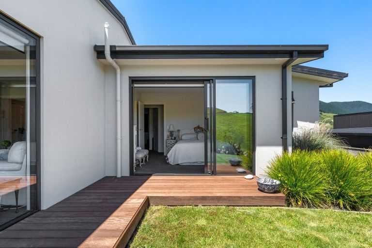 Photo of property in 30 Huntaway Close, Stoke, Nelson, 7011