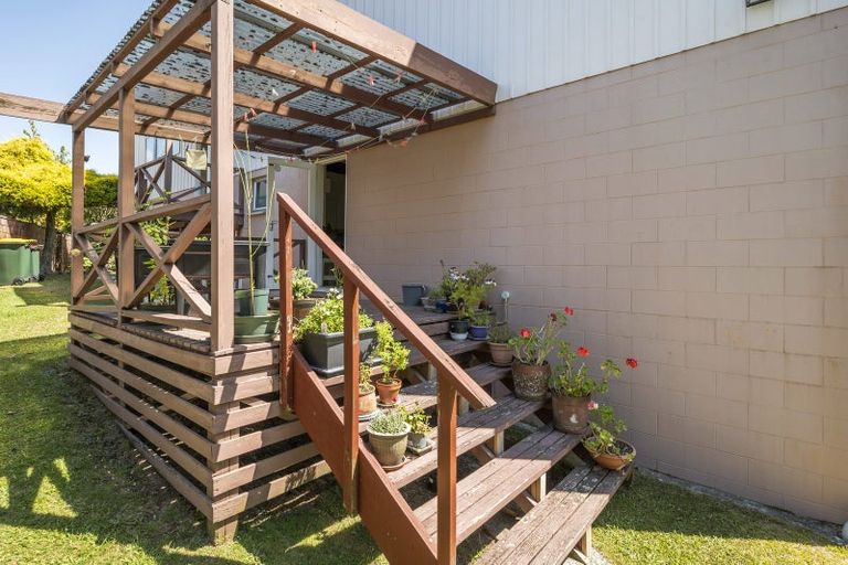 Photo of property in 138 Kawaha Point Road, Kawaha Point, Rotorua, 3010