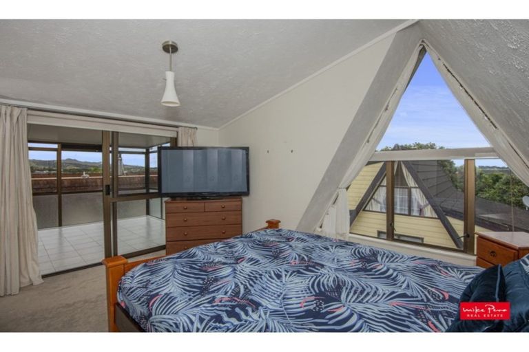 Photo of property in 12 Eureka Place, Parahaki, Whangarei, 0112