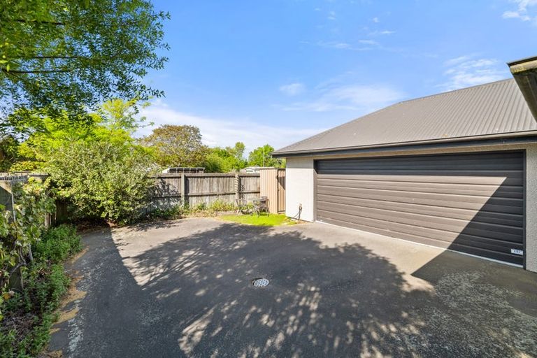 Photo of property in 75 Sarabande Avenue, Redwood, Christchurch, 8051