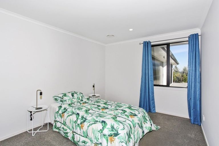 Photo of property in 9 Coach Road, Kingseat, Papakura, 2580