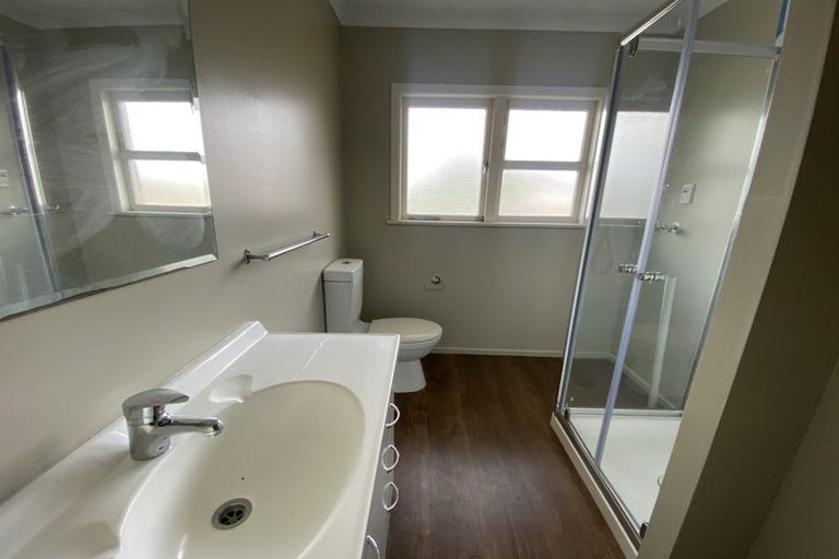 Photo of property in 11a Helena Road, Hillcrest, Hamilton, 3216