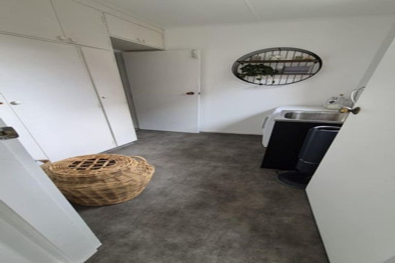 Photo of property in 142 Victoria Avenue, Hokowhitu, Palmerston North, 4410