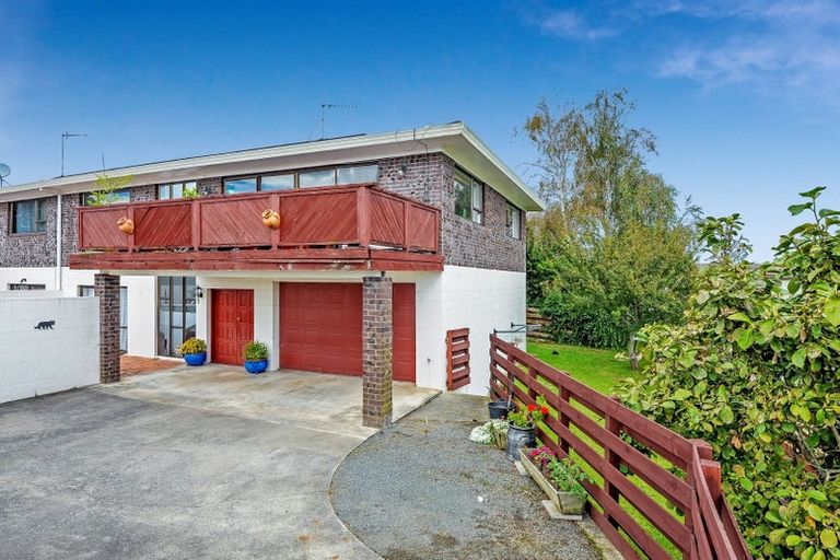 Photo of property in 2/22 Diorella Drive, Clover Park, Auckland, 2019