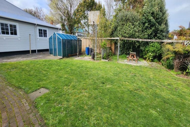 Photo of property in 111 Wilson Street, Hawera, 4610