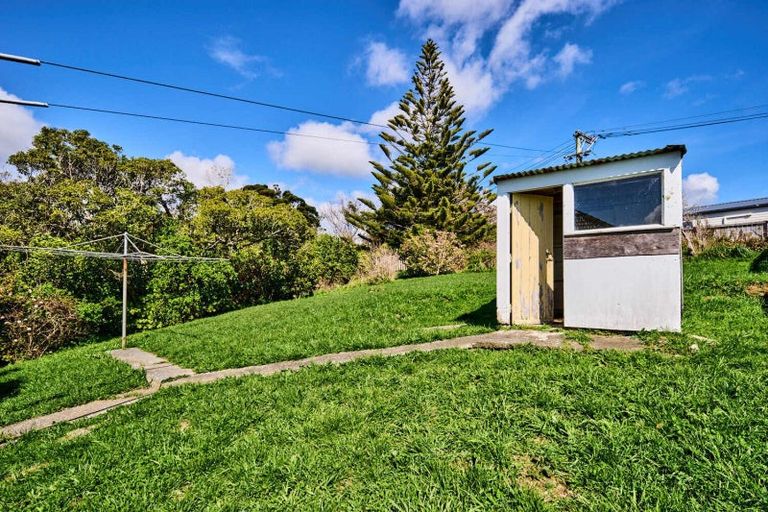 Photo of property in 14 Bromley View, Ranui, Porirua, 5024