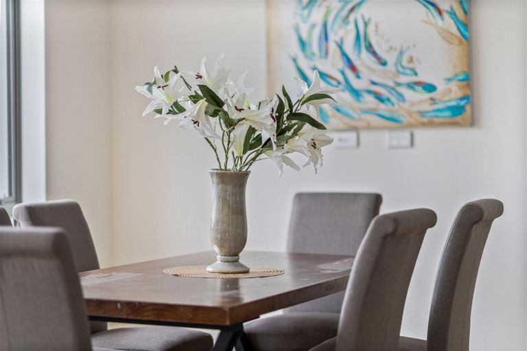 Photo of property in 1 Elevation Street, Flat Bush, Auckland, 2019