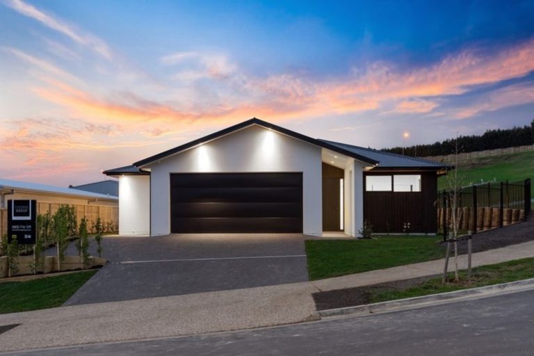 Photo of property in 80 Whakaturou Crescent, Pyes Pa, Tauranga, 3112