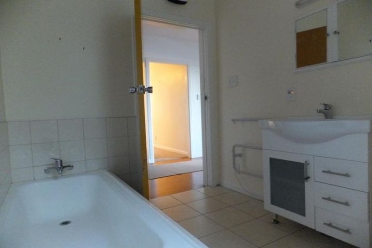 Photo of property in 40 Roseneath Terrace, Roseneath, Wellington, 6011