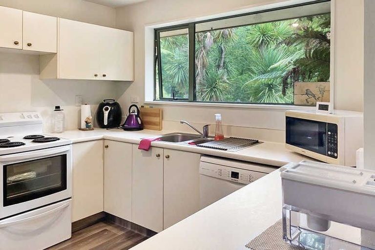 Photo of property in 17a Truman Road, Bryndwr, Christchurch, 8053