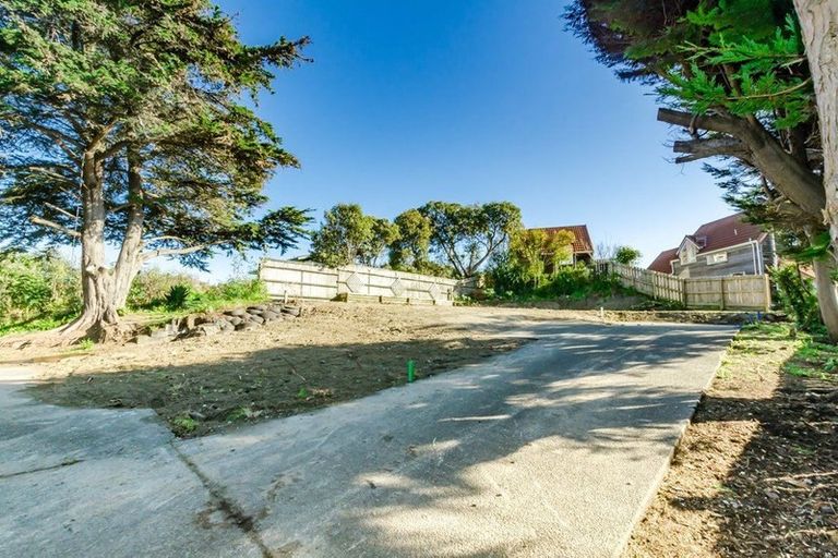 Photo of property in 25 William Street, Waikanae Beach, Waikanae, 5036