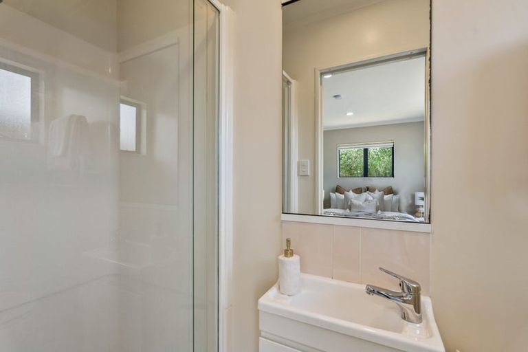 Photo of property in 19 Surfside Lane, Ruakaka, 0116