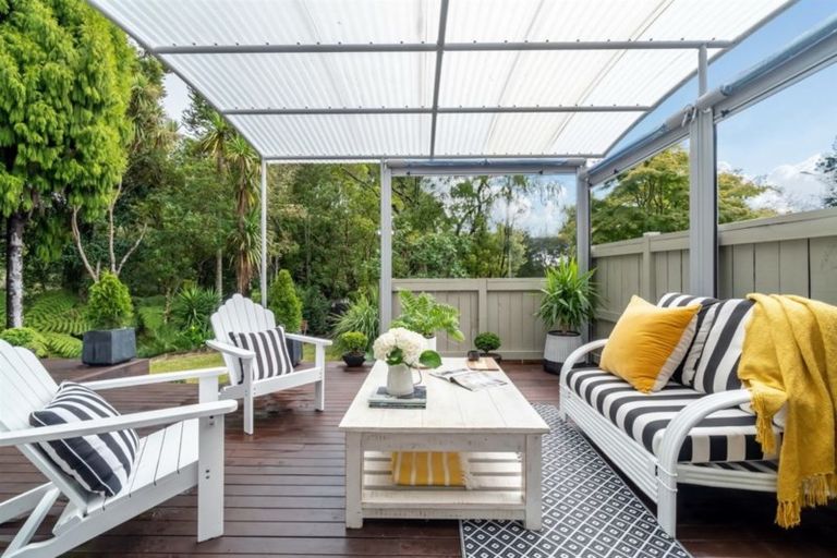 Photo of property in 1/72 Roseberry Avenue, Birkenhead, Auckland, 0626