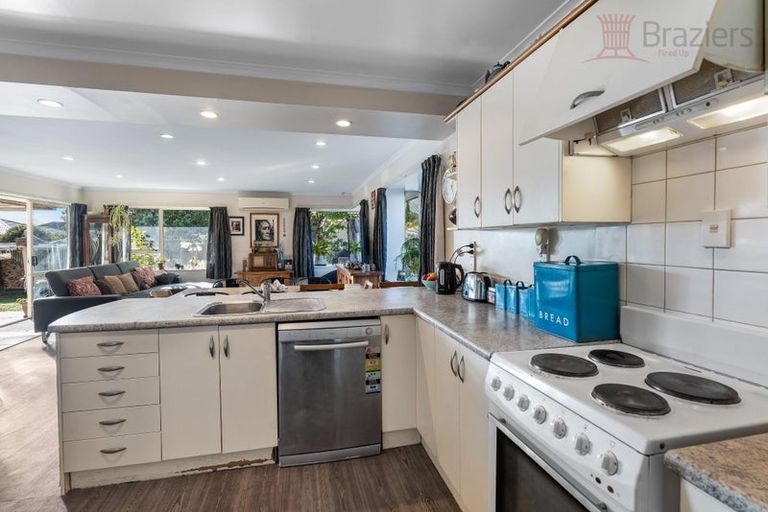 Photo of property in 87 Tilford Street, Woolston, Christchurch, 8062