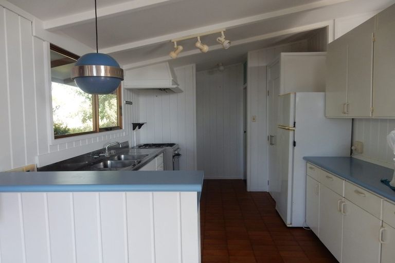 Photo of property in 4 Thelma Crescent, Torbay, Auckland, 0630