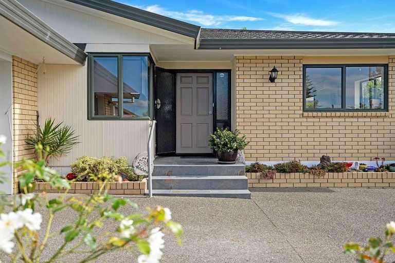Photo of property in 45 Merlot Heights, Huapai, Kumeu, 0810