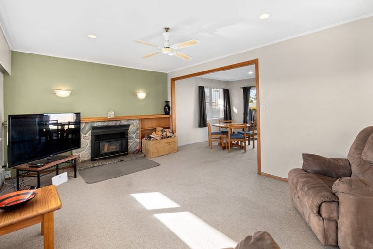 Photo of property in 6 Hobson Place, Solway, Masterton, 5810