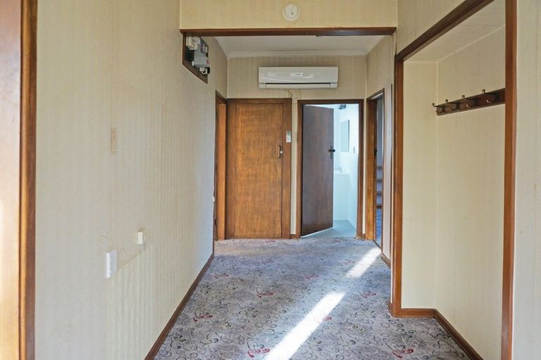 Photo of property in 28 York Street, Strathern, Invercargill, 9812