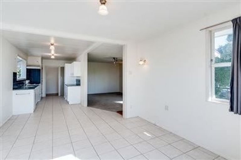 Photo of property in 33 Frickleton Street, Taradale, Napier, 4112