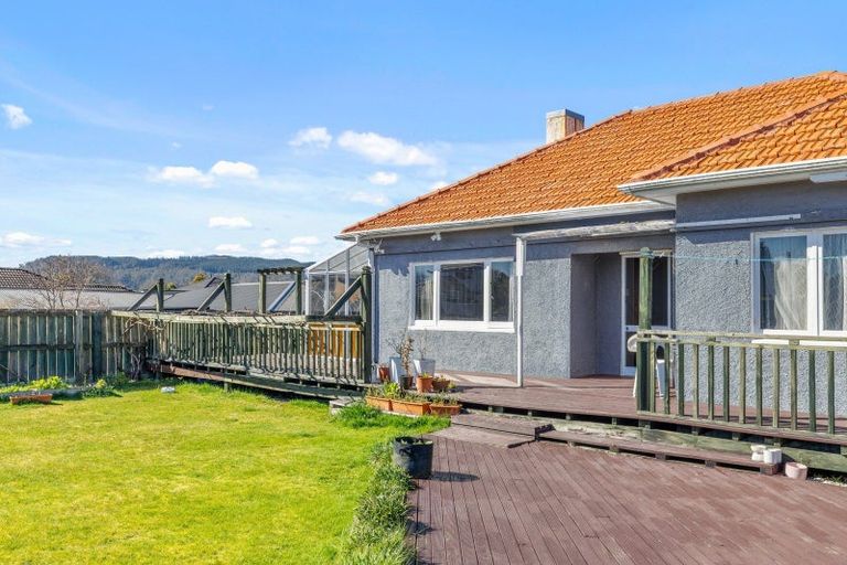 Photo of property in 38 Robertson Street, Glenholme, Rotorua, 3010
