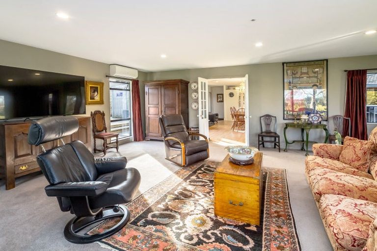 Photo of property in 36 Papawai Road, Greytown, 5794