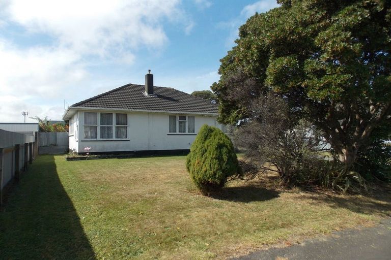 Photo of property in 71 Clyde Crescent, Roslyn, Palmerston North, 4414