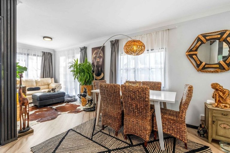 Photo of property in 10 Hastings Street, Te Puke, 3119