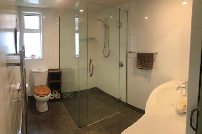 Photo of property in 218 Saint Vincent Street, Toi Toi, Nelson, 7010